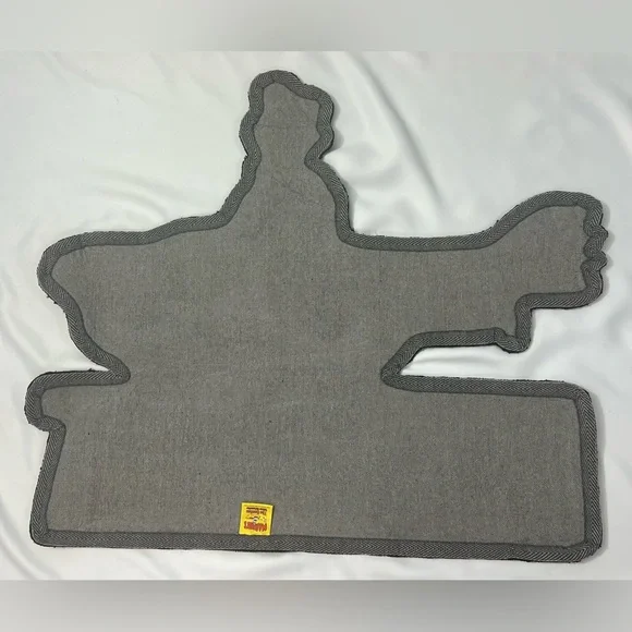 MARKET x Beatles Submarine Plush Rug in Yellow - Brand New - Picture 8 of 11